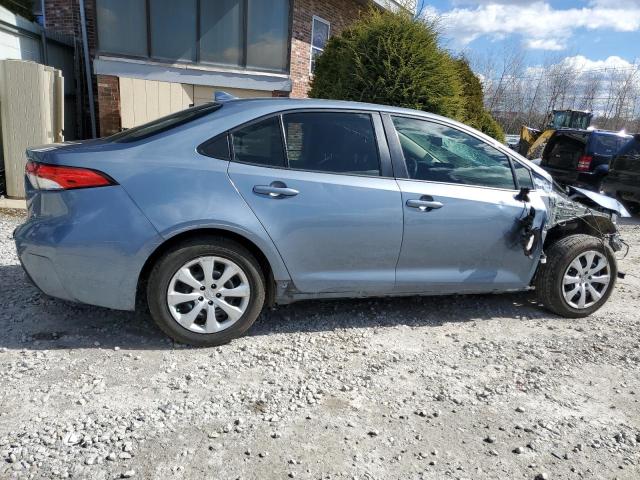 Image 3 of 2022 TOYOTA COROLLA LE 2022 with VIN JTDEPMAE7NJ207618