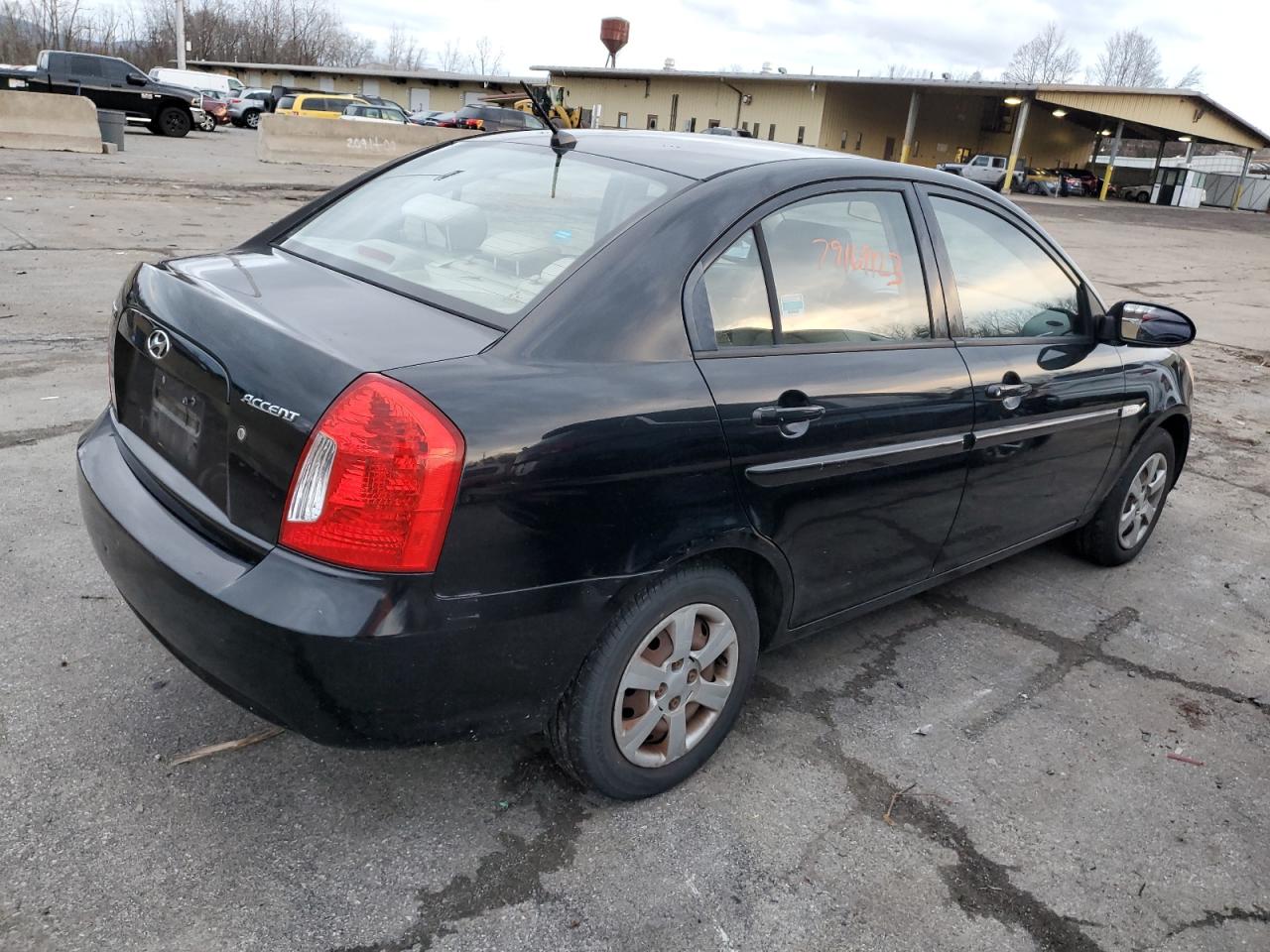 Image 3 of 2007 HYUNDAI ACCENT GLS 2007 with VIN KMHCN46C57U104599