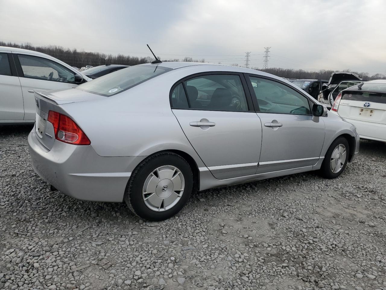 Image 3 of 2007 HONDA CIVIC HYBRID 2007 with VIN JHMFA36267S021031