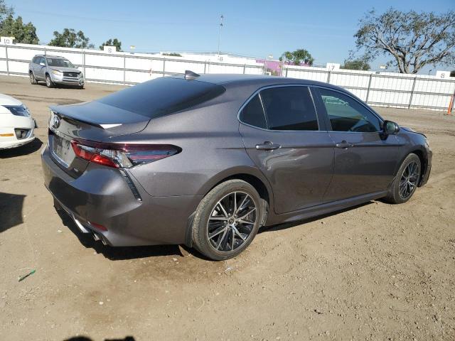 Image 3 of 2021 TOYOTA CAMRY SE 2021 with VIN 4T1T11AK2MU614672