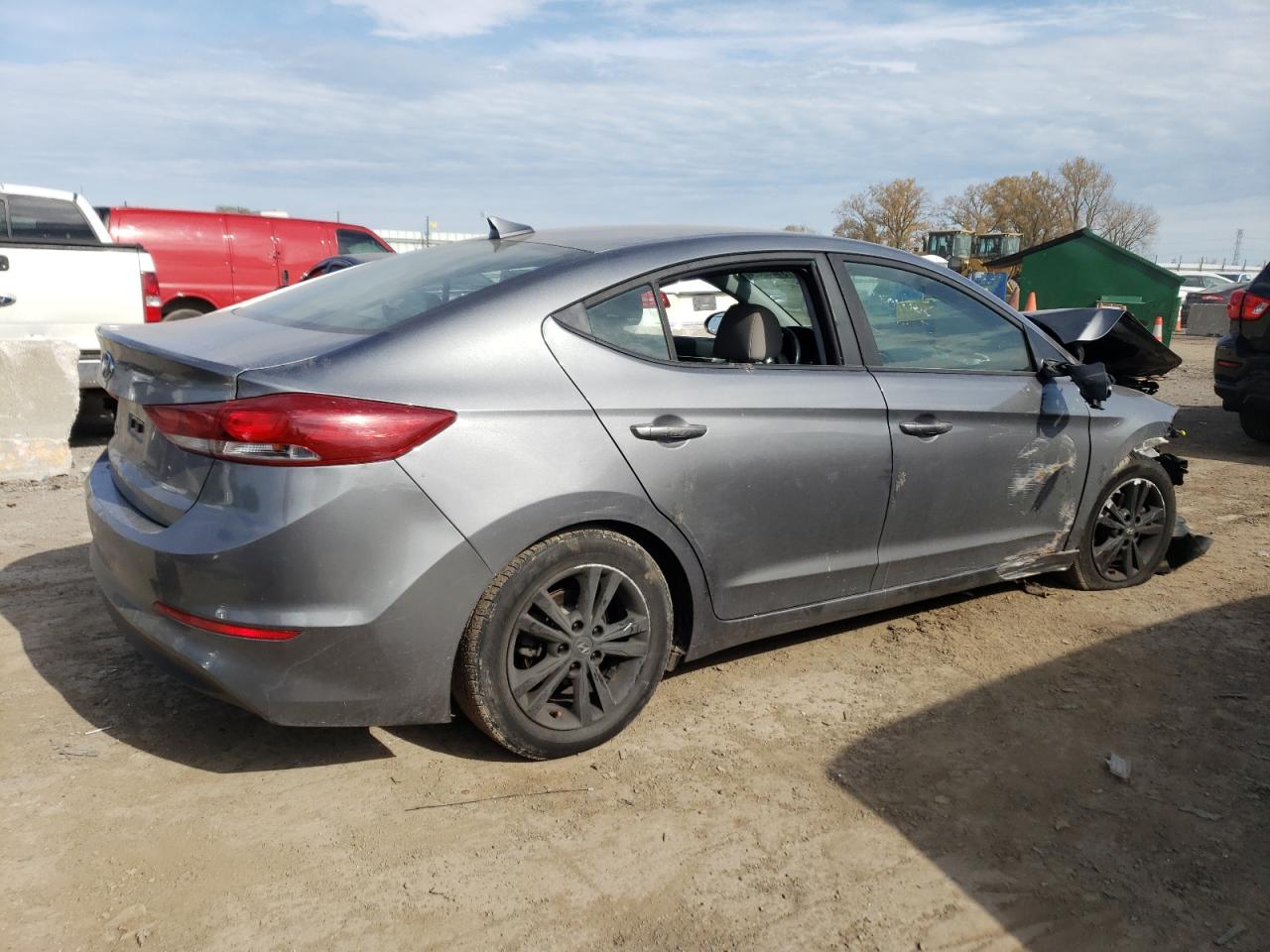 Image 3 of 2018 HYUNDAI ELANTRA SEL 2018 with VIN 5NPD84LF6JH323622