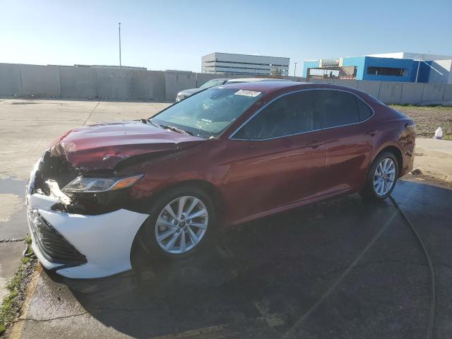 Obraz 1 z 2022 TOYOTA CAMRY LE 2022 z VIN 4T1C11AK1NU055732