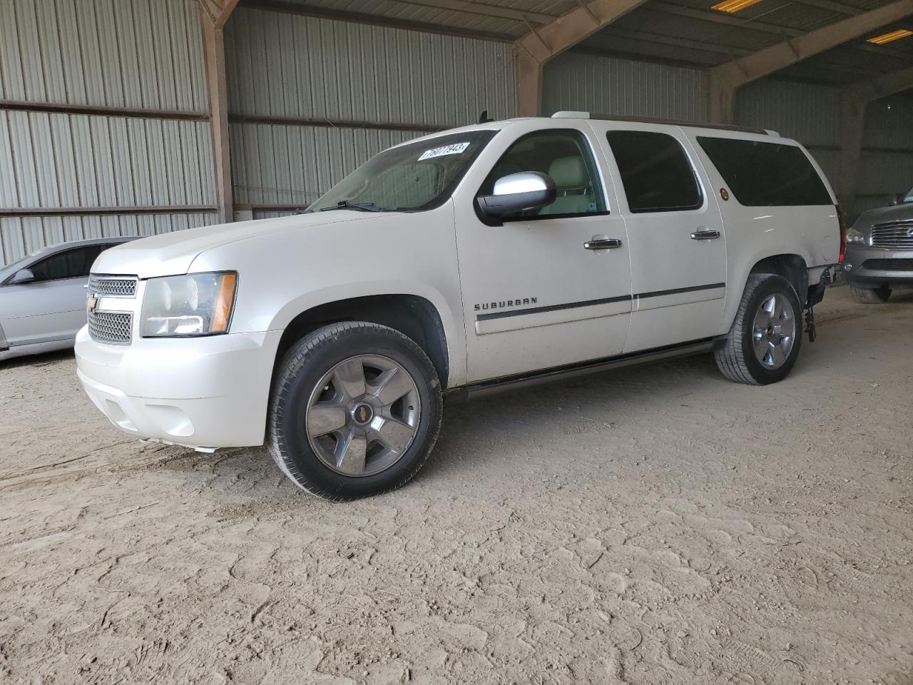 Изображение 1 2010 CHEVROLET SUBURBAN C1500 LTZ 2010 с VIN 1GNUCKE00AR290838