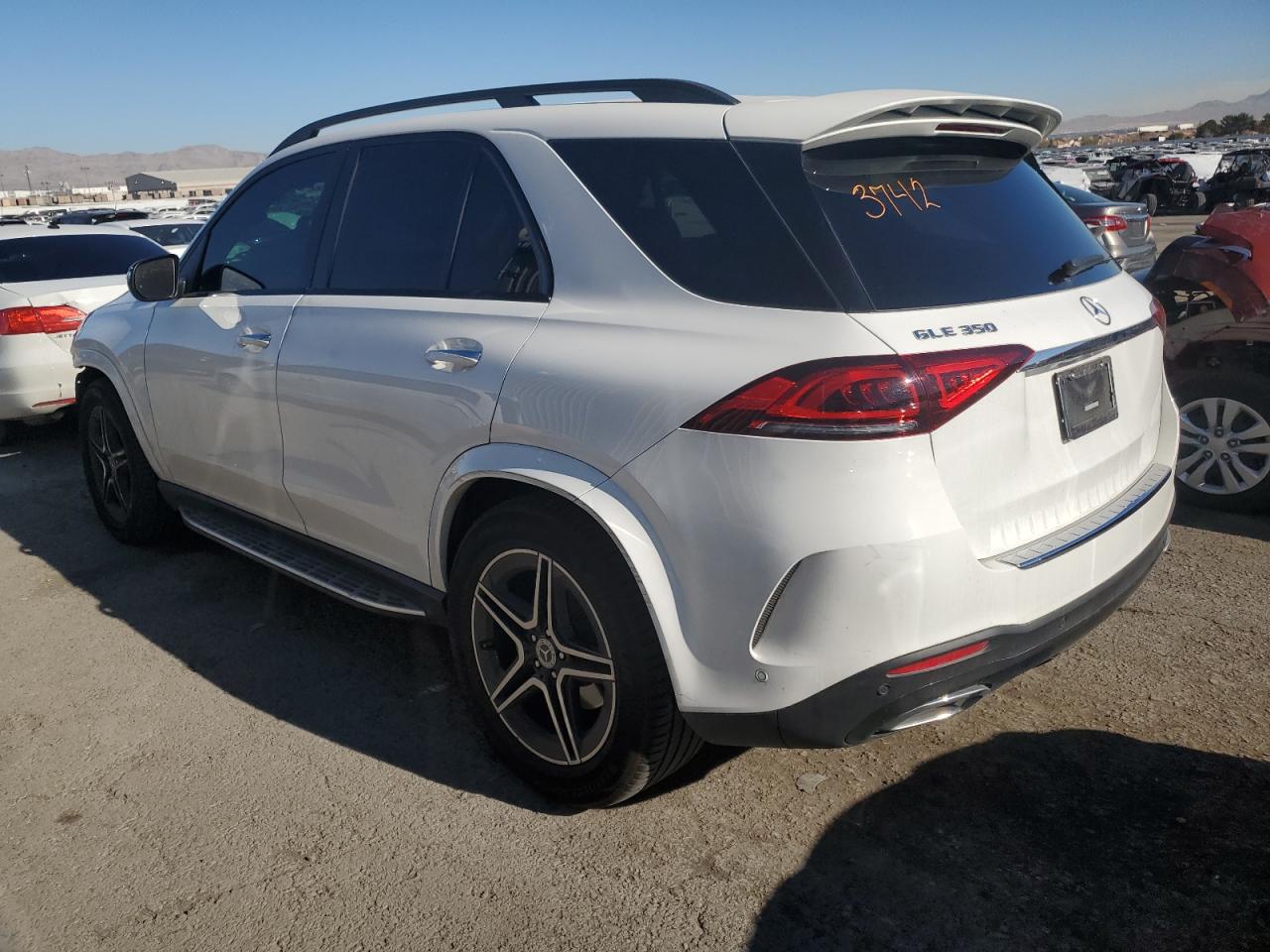Image 2 of 2020 MERCEDES-BENZ GLE 350 2020 with VIN 4JGFB4JB2LA209987