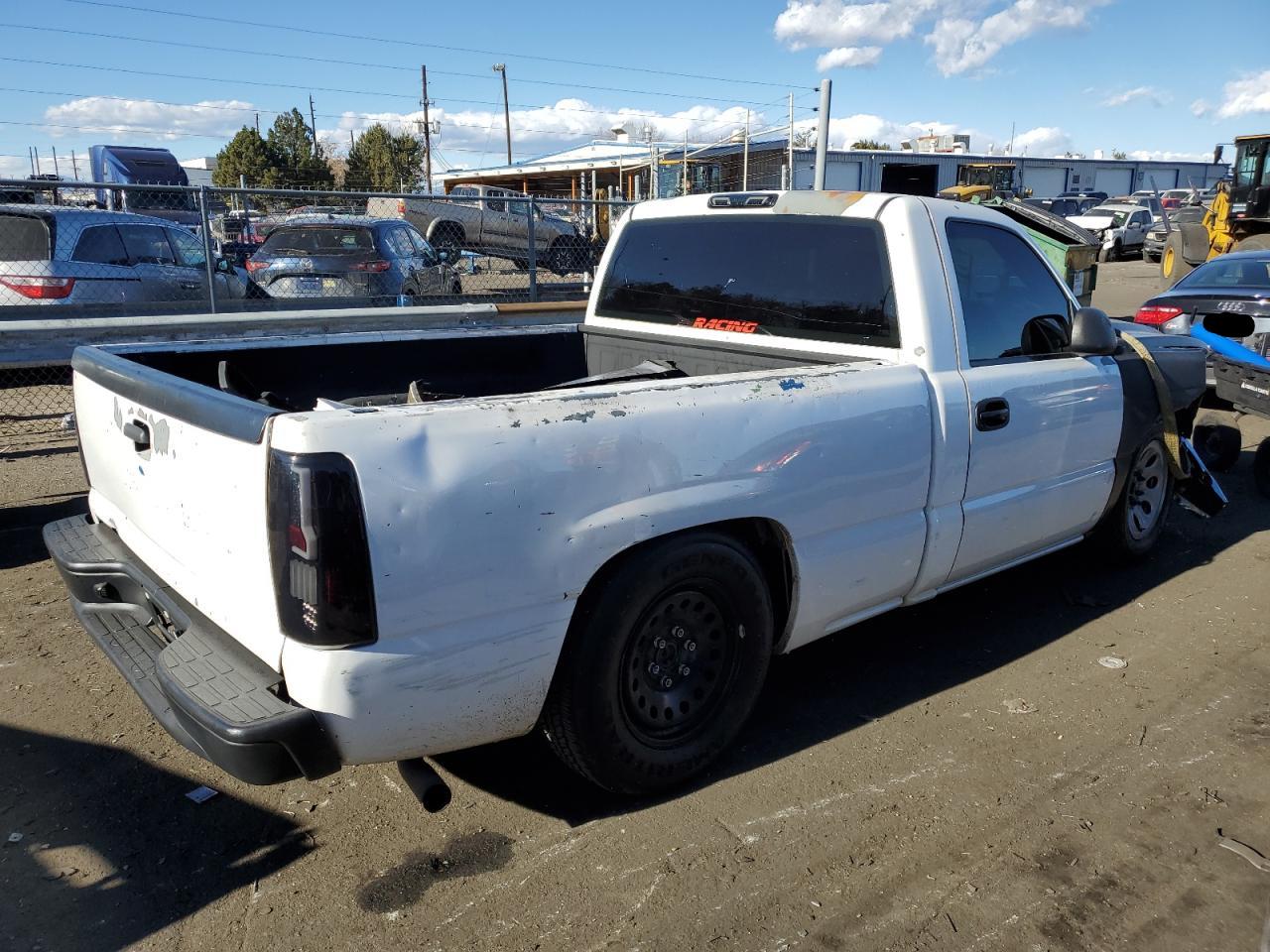 Image 3 of 2006 CHEVROLET SILVERADO C1500 2006 with VIN 3GCEC14X06G184094