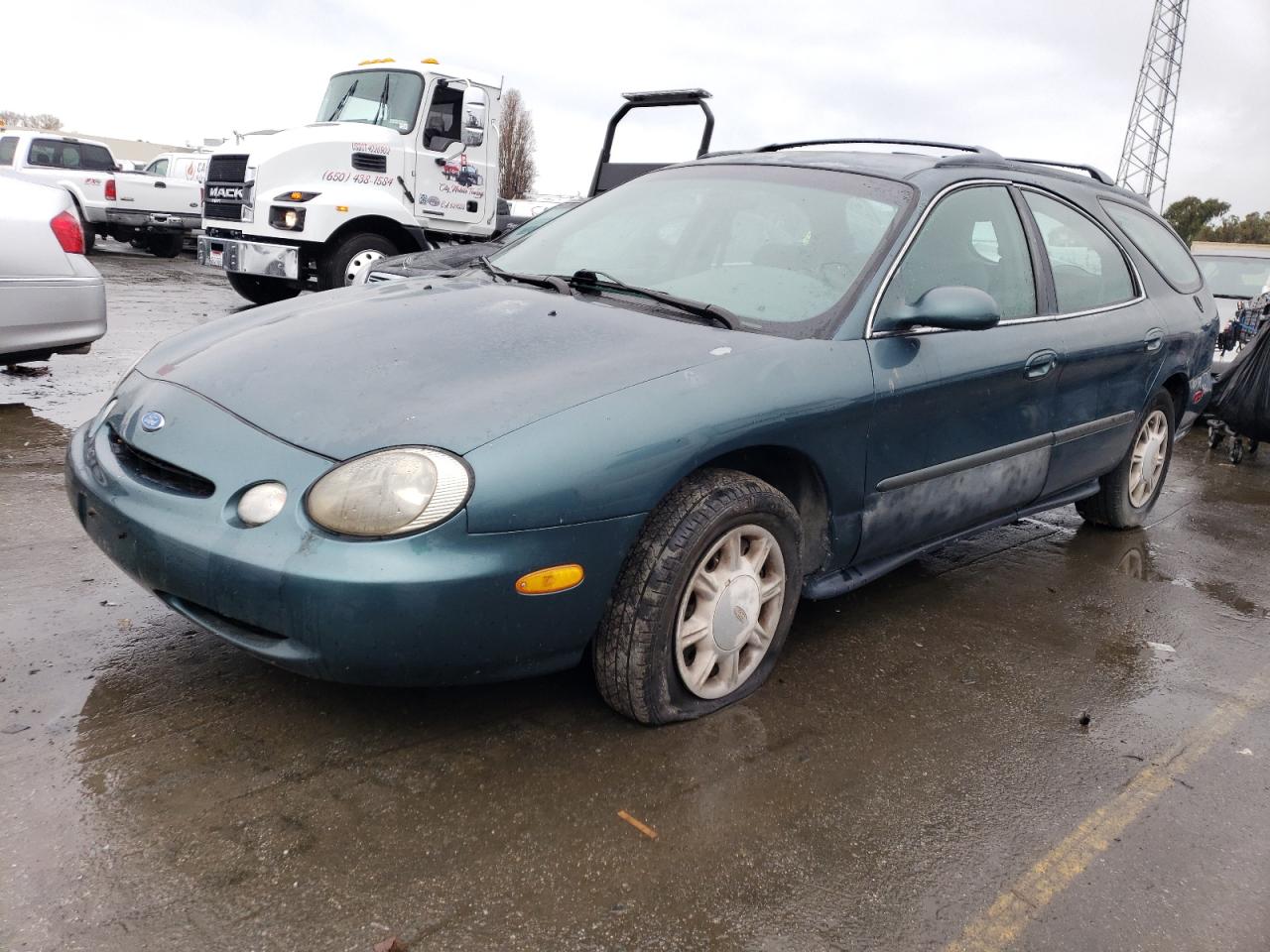 Image 1 of 1997 FORD TAURUS GL 1997 with VIN 1FALP57U0VG218054