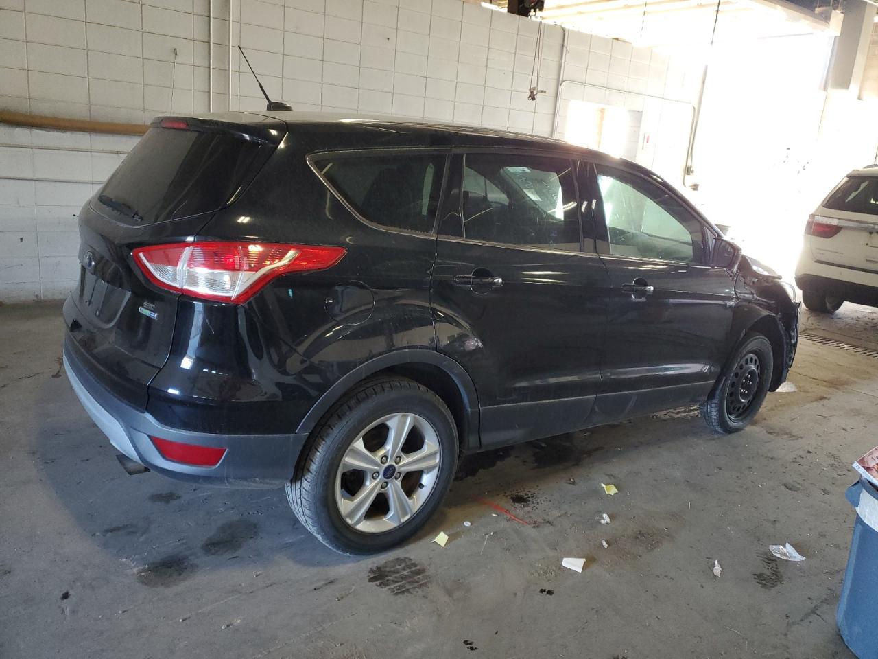Image 3 of 2016 FORD ESCAPE SE 2016 with VIN 1FMCU9GX9GUA50872