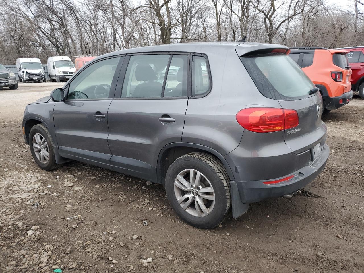 Изображение 2 2014 VOLKSWAGEN TIGUAN S 2014 с VIN WVGBV3AX6EW524714