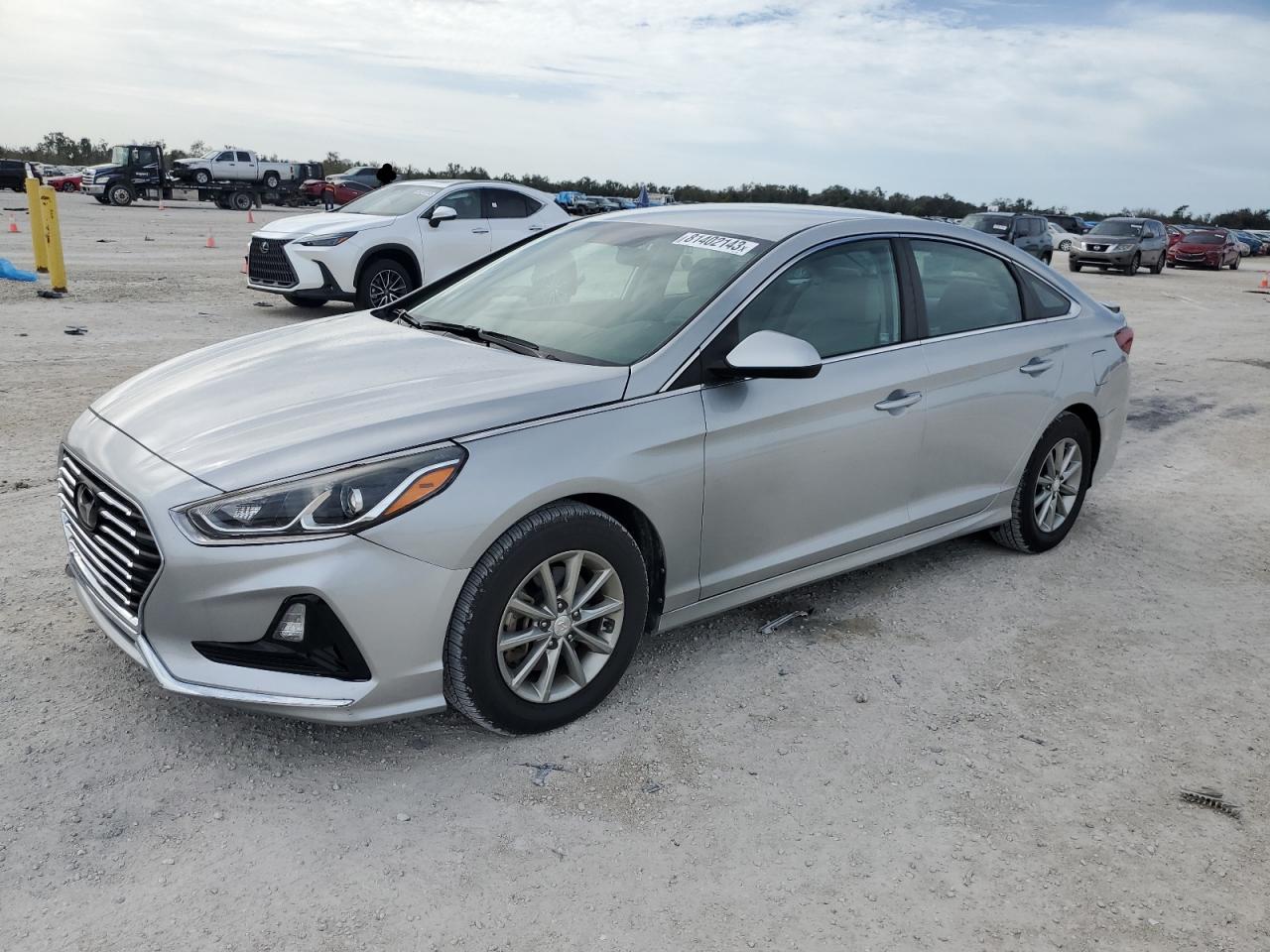 Image 1 of 2019 HYUNDAI SONATA SE 2019 with VIN 5NPE24AF3KH770628