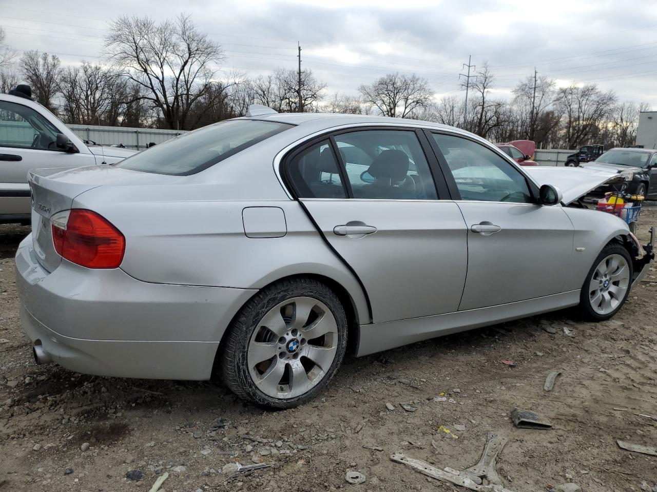 Image 3 of 2007 BMW 335 XI 2007 with VIN WBAVD53597A007187