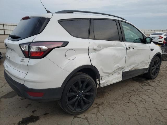 Image 3 of 2018 FORD ESCAPE SE 2018 with VIN 1FMCU0GD7JUD60088
