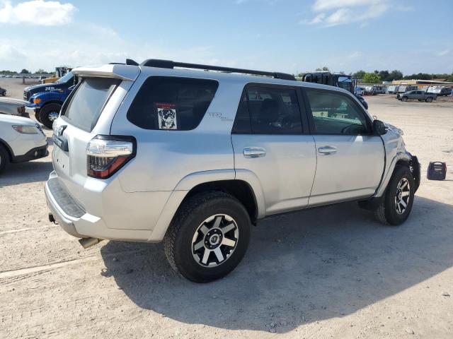 Image 3 of 2020 TOYOTA 4RUNNER SR5/SR5 PREMIUM 2020 with VIN JTEBU5JR7L5755852