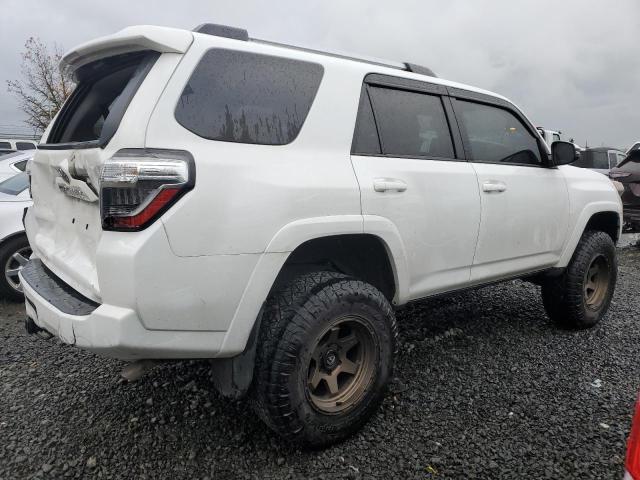 Image 3 of 2022 TOYOTA 4RUNNER SR5/SR5 PREMIUM 2022 with VIN JTENU5JR6N6024730