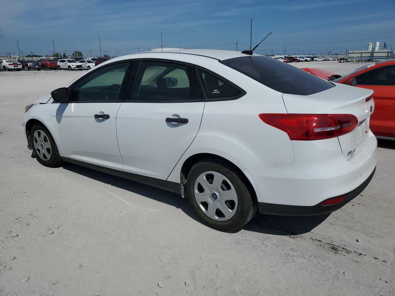 Image 2 of 2018 FORD FOCUS S 2018 with VIN 1FADP3E27JL231850
