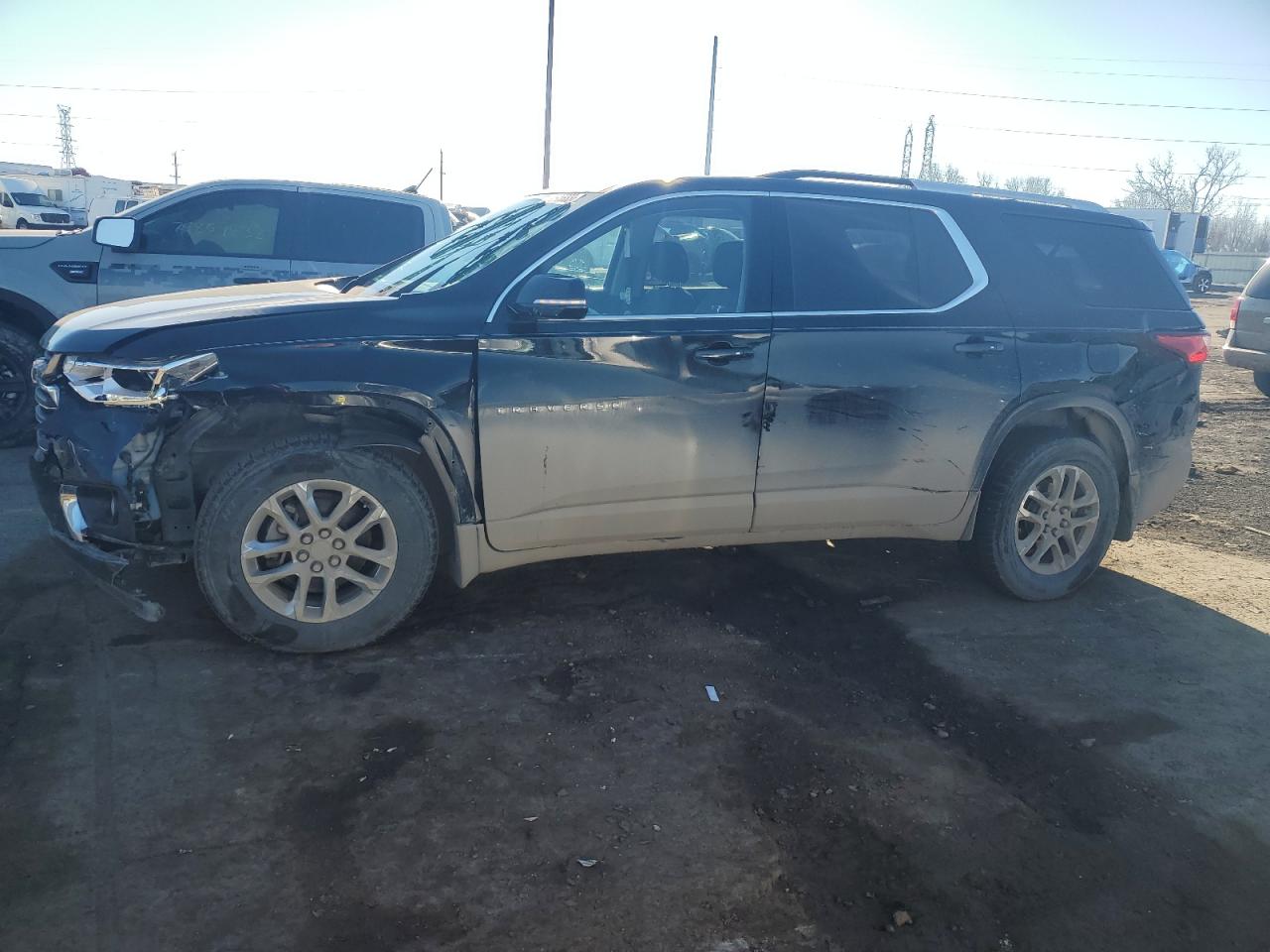 Obraz 1 z 2018 CHEVROLET TRAVERSE LT 2018 z VIN 1GNERGKW9JJ107072