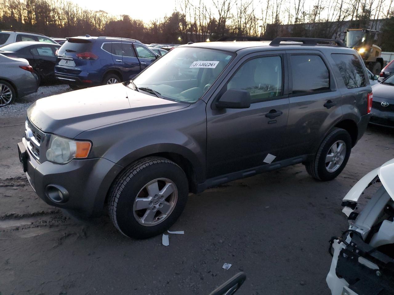 Image 1 of 2010 FORD ESCAPE XLT 2010 with VIN 1FMCU9DG5AKD21076