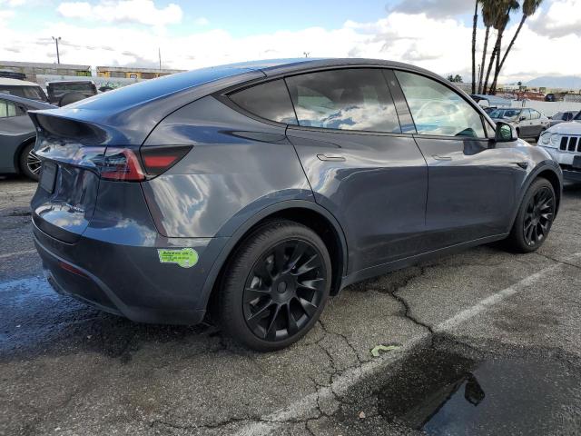 Obraz 3 z 2022 TESLA MODEL Y  2022 z VIN 7SAYGDEE0NF366966