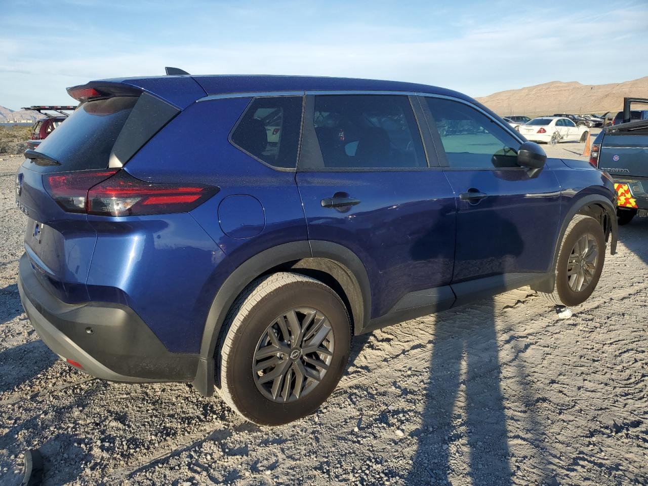 Изображение 3 2023 NISSAN ROGUE S 2023 с VIN 5N1BT3AA8PC810263