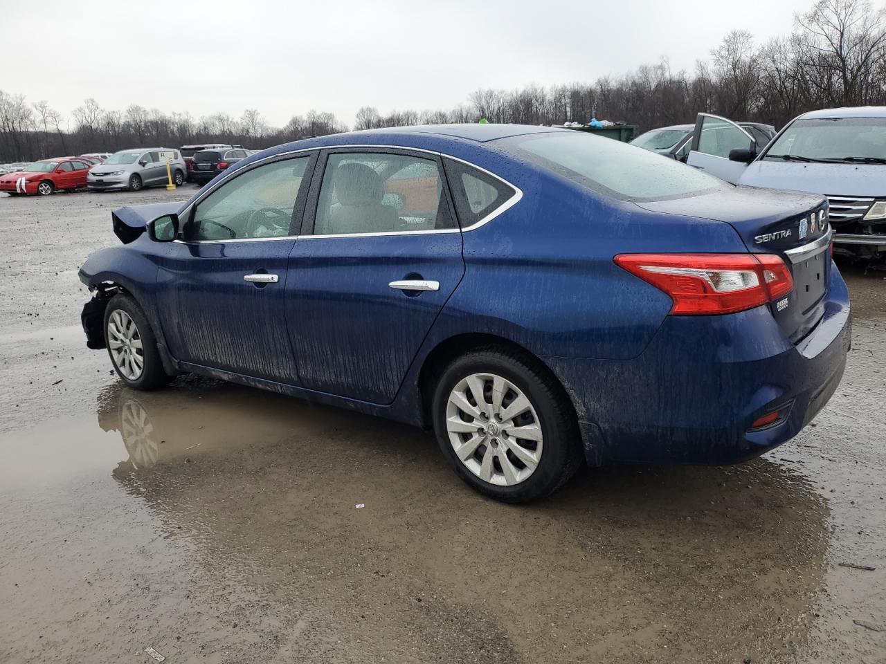 Obraz 2 z 2017 NISSAN SENTRA S 2017 z VIN 3N1AB7AP4HY309980