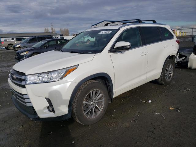 Image 1 of 2018 TOYOTA HIGHLANDER SE 2018 with VIN 5TDJZRFH9JS903290