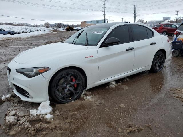 Изображение 2017 ALFA ROMEO GIULIA TI Q4 2017