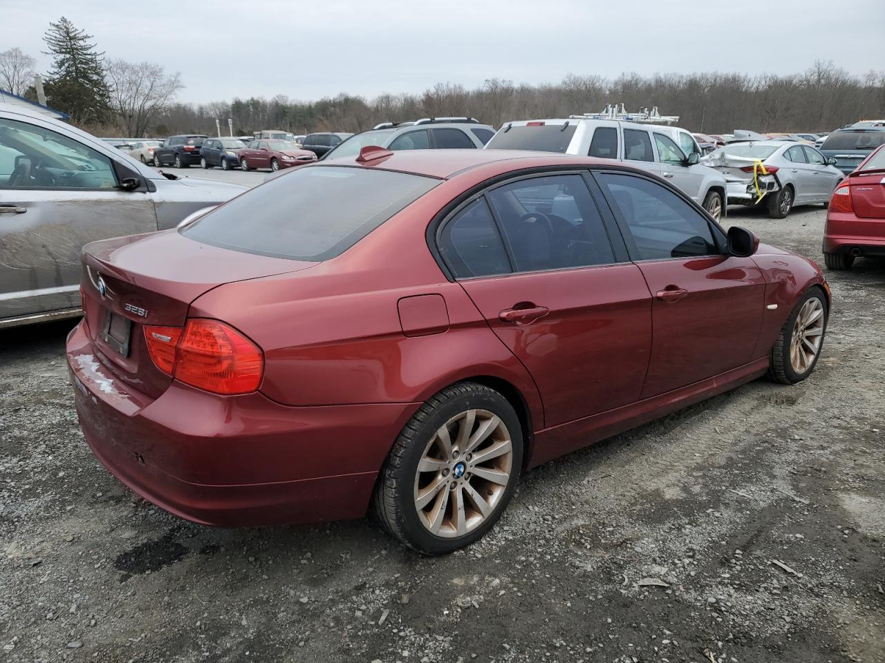 Image 3 of 2011 BMW 328 I 2011 with VIN WBAPH7C58BE682619