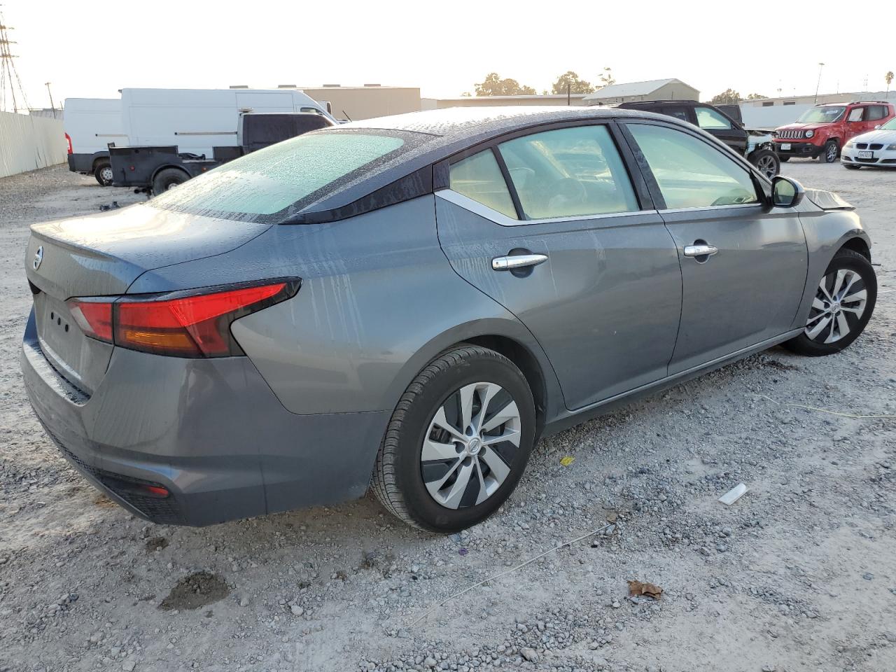 Изображение 3 2022 NISSAN ALTIMA S 2022 с VIN 1N4BL4BV9NN333040