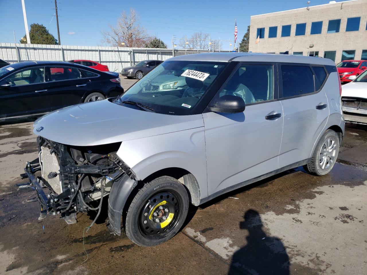 Obraz 1 z 2020 KIA SOUL LX 2020 z VIN KNDJ22AUXL7006864