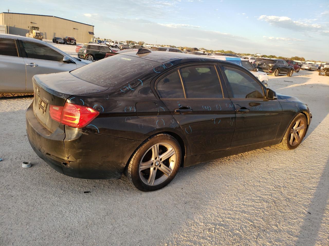 Obraz 3 z 2014 BMW 328 I 2014 z VIN WBA3A5G51ENP33688