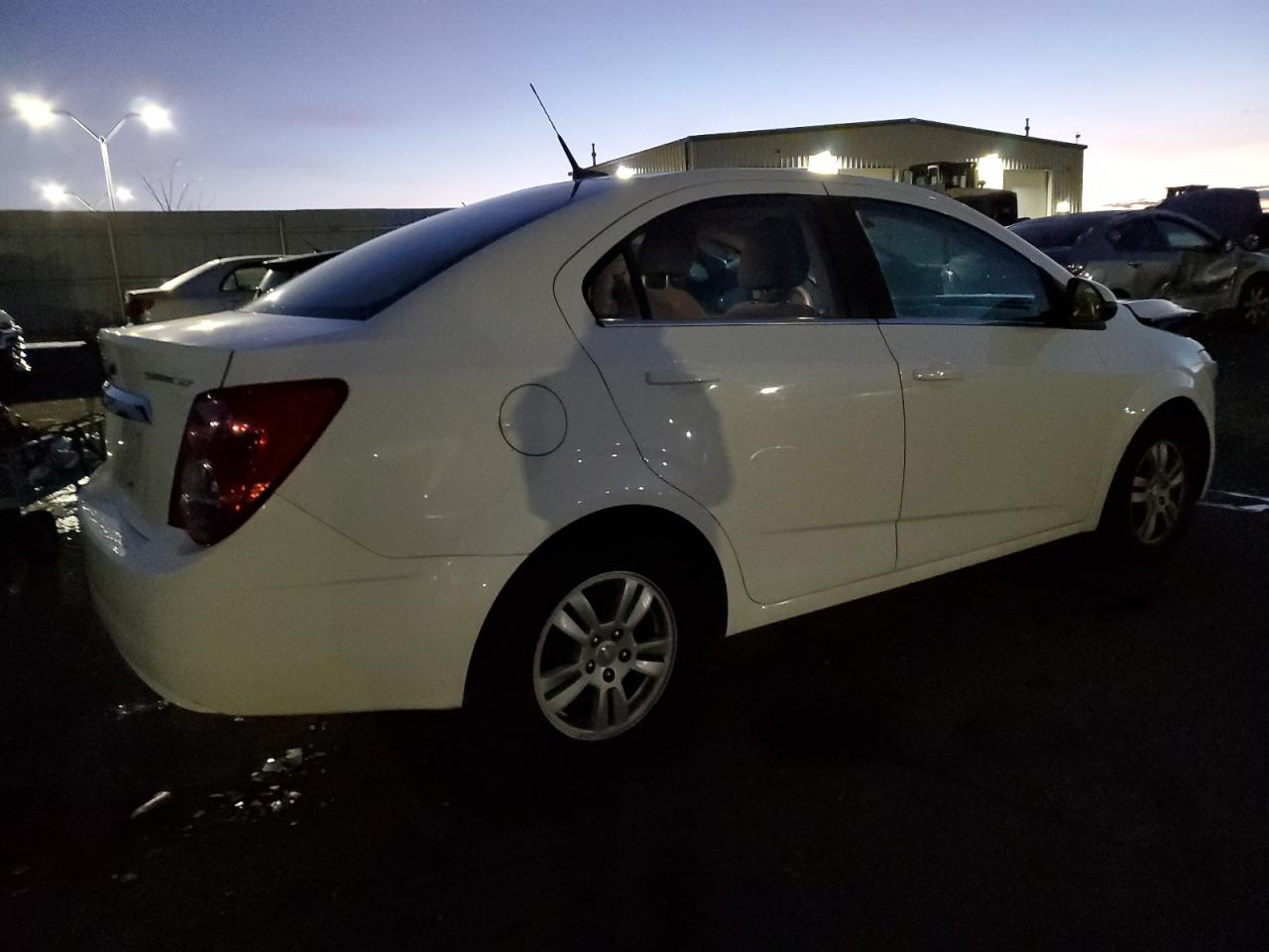 Image 3 of 2014 CHEVROLET SONIC LT 2014 with VIN 1G1JC5SH5E4177924