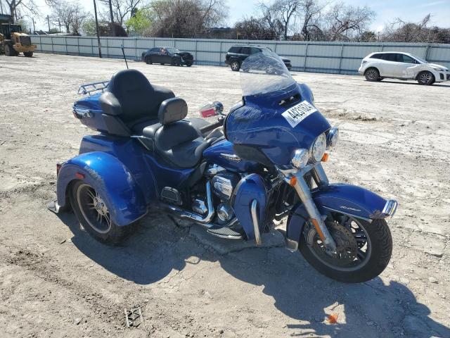 Obraz 1 z 2017 HARLEY-DAVIDSON FLHTCUTG TRI GLIDE ULTRA 2017 z VIN 1HD1MAD13HB853993