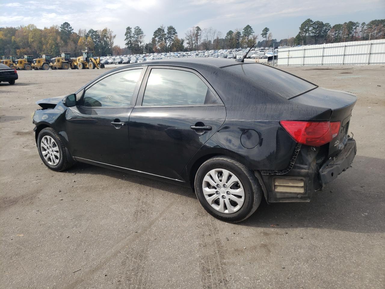 Image 2 of 2012 KIA FORTE EX 2012 with VIN KNAFU4A26C5535036