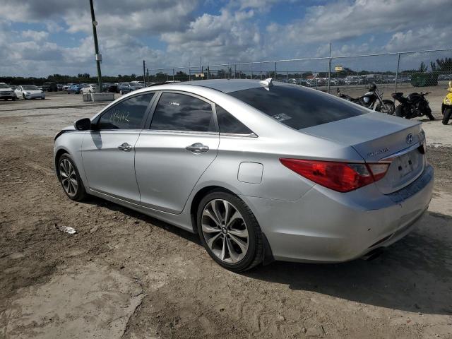 Image 2 of 2013 HYUNDAI SONATA SE 2013 with VIN 5NPEC4AB7DH776557