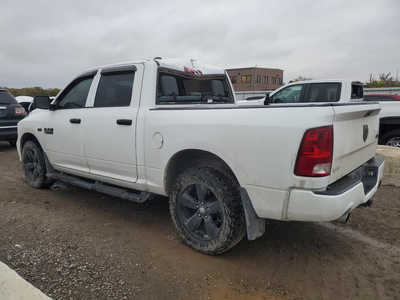 Image 2 of 2014 RAM 1500 ST 2014 with VIN 1C6RR7KT1ES467184