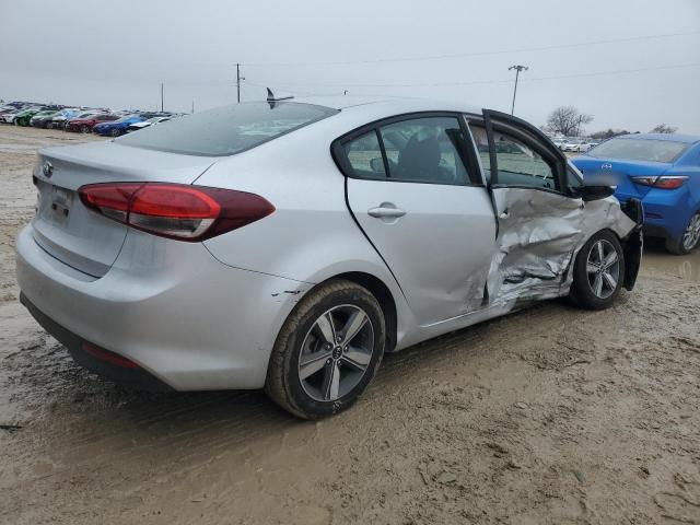 Obraz 3 z 2018 KIA FORTE LX 2018 z VIN 3KPFL4A79JE246770