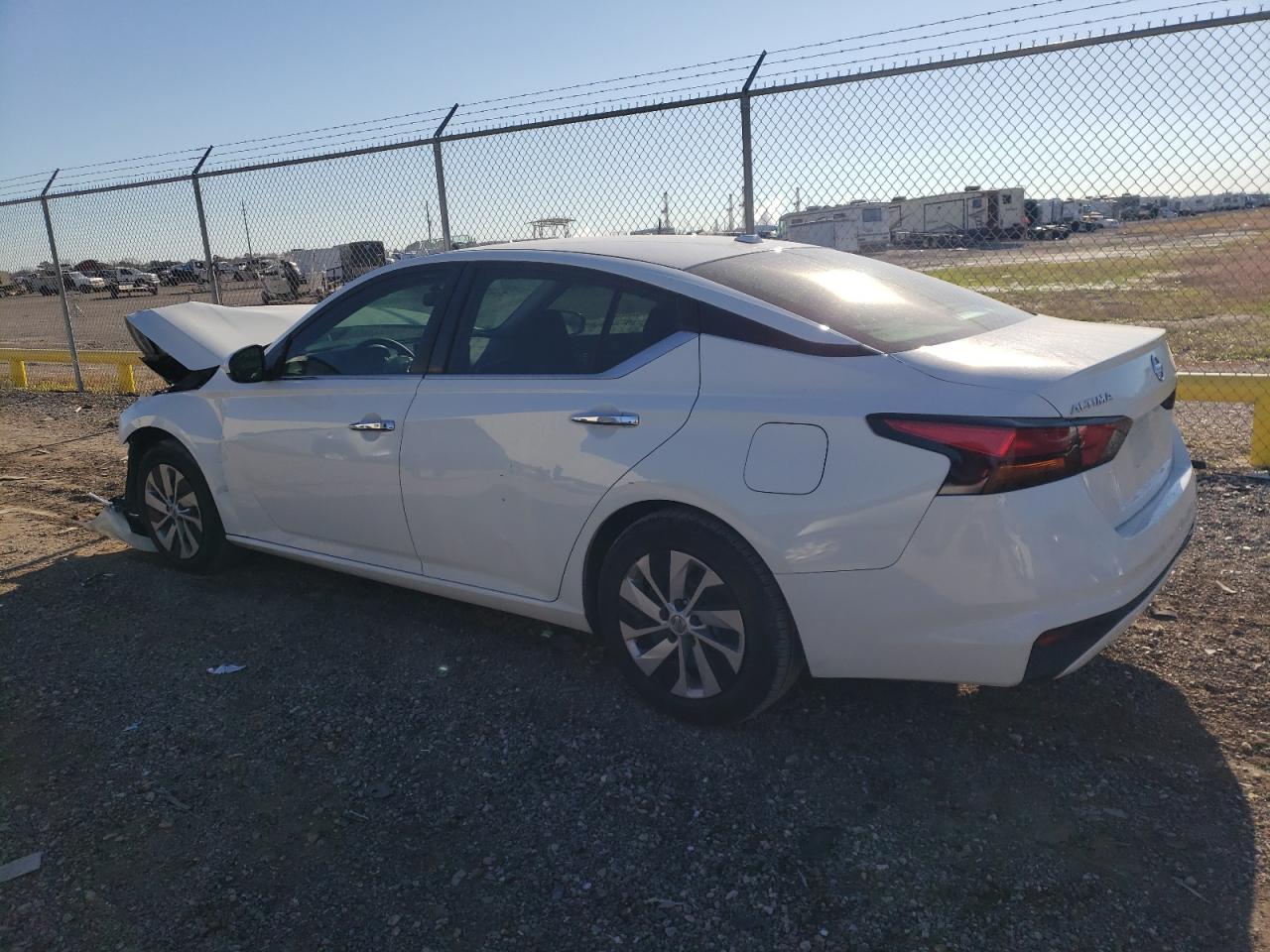 Изображение 2 2019 NISSAN ALTIMA S 2019 с VIN 1N4BL4BV4KC233841