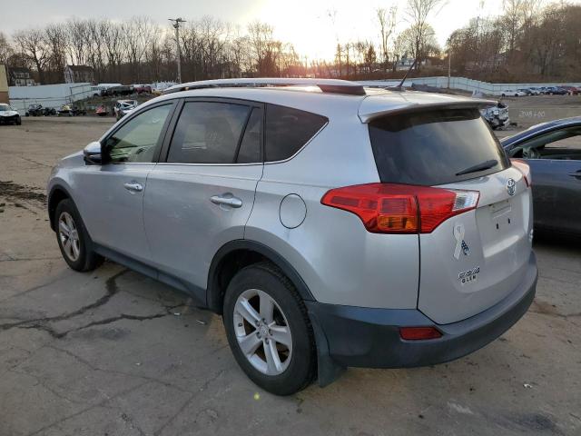 Image 2 of 2014 TOYOTA RAV4 XLE 2014 with VIN JTMRFREV6ED058631