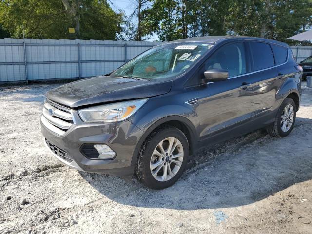 Obraz 1 z 2017 FORD ESCAPE SE 2017 z VIN 1FMCU0G96HUC54950