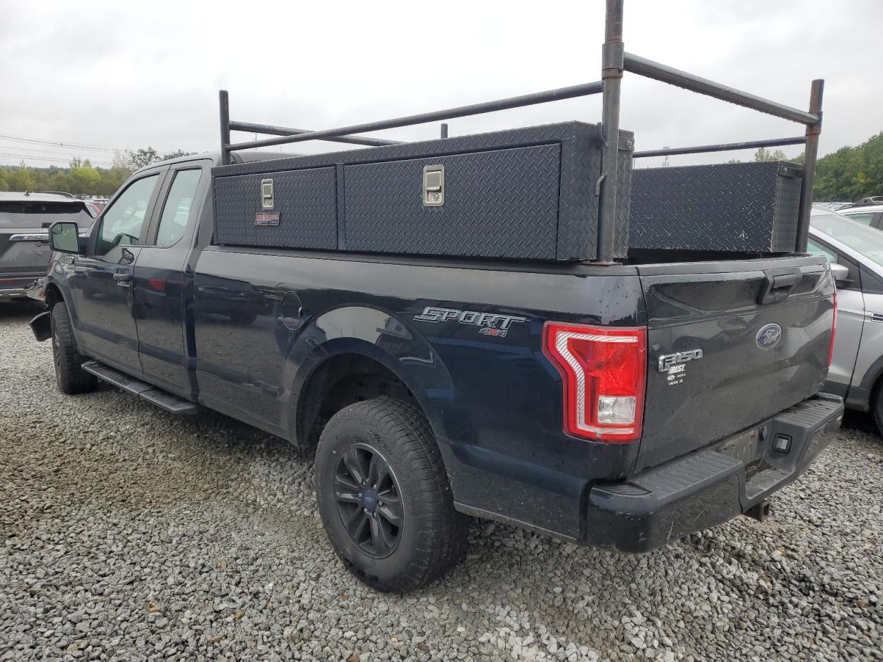 Obraz 2 z 2017 FORD F150 SUPER CAB 2017 z VIN 1FTEX1EF7HKC38870
