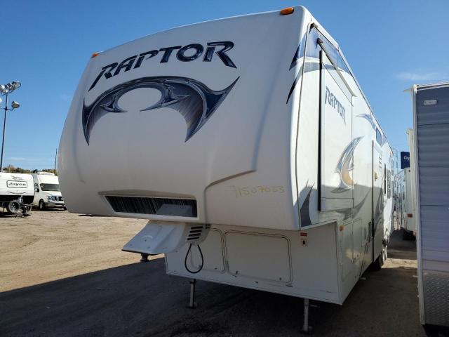 Изображение 2 2011 KEY RV TRAILER 2011 с VIN 4YDF39136BR800179