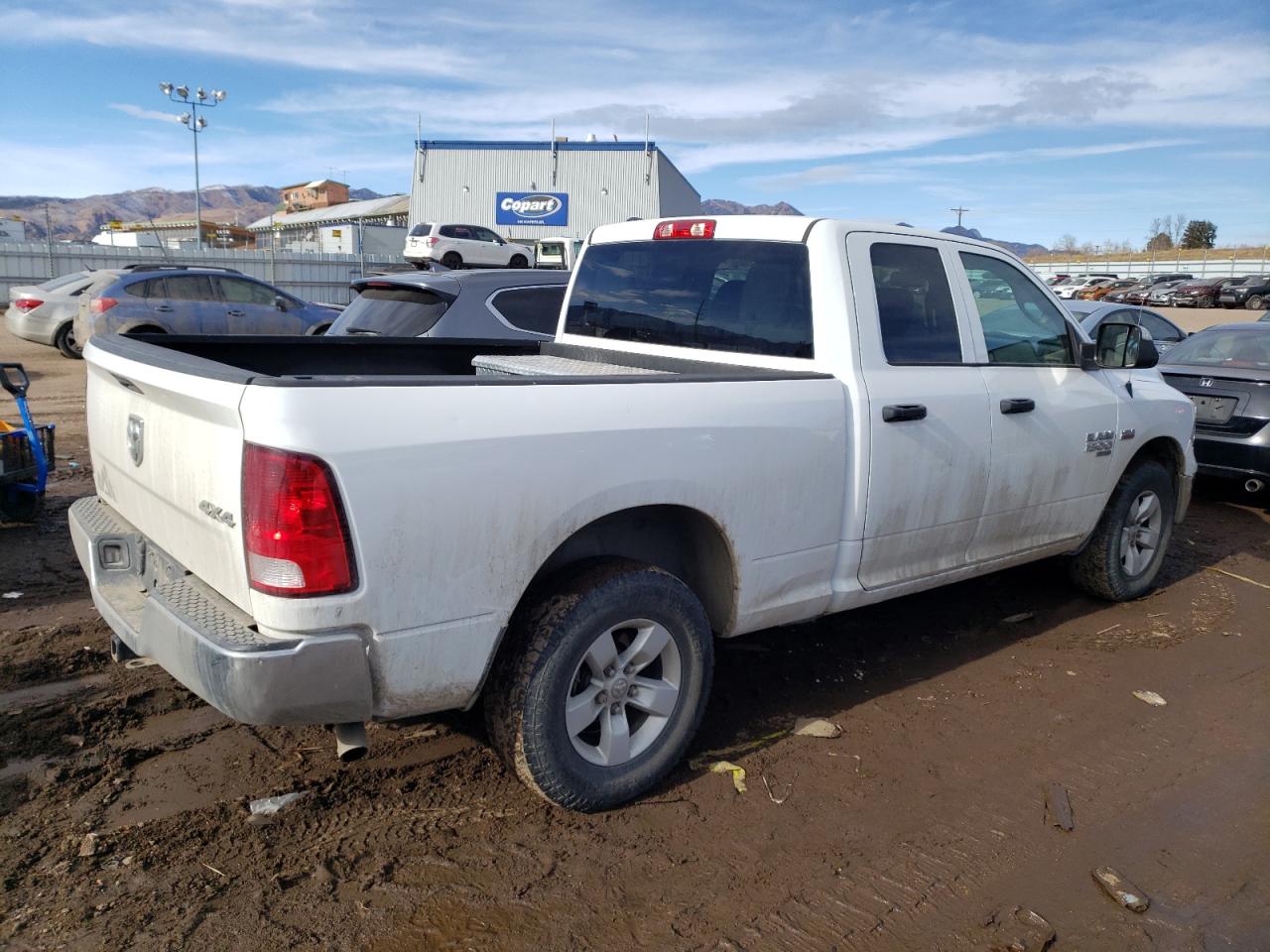 Изображение 3 2019 RAM 1500 CLASSIC TRADESMAN 2019 с VIN 1C6RR7FT8KS655996