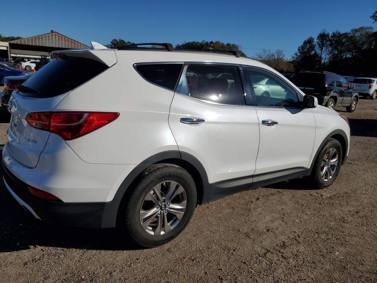 Image 3 of 2016 HYUNDAI SANTA FE SPORT  2016 with VIN 5XYZU3LB0GG366507