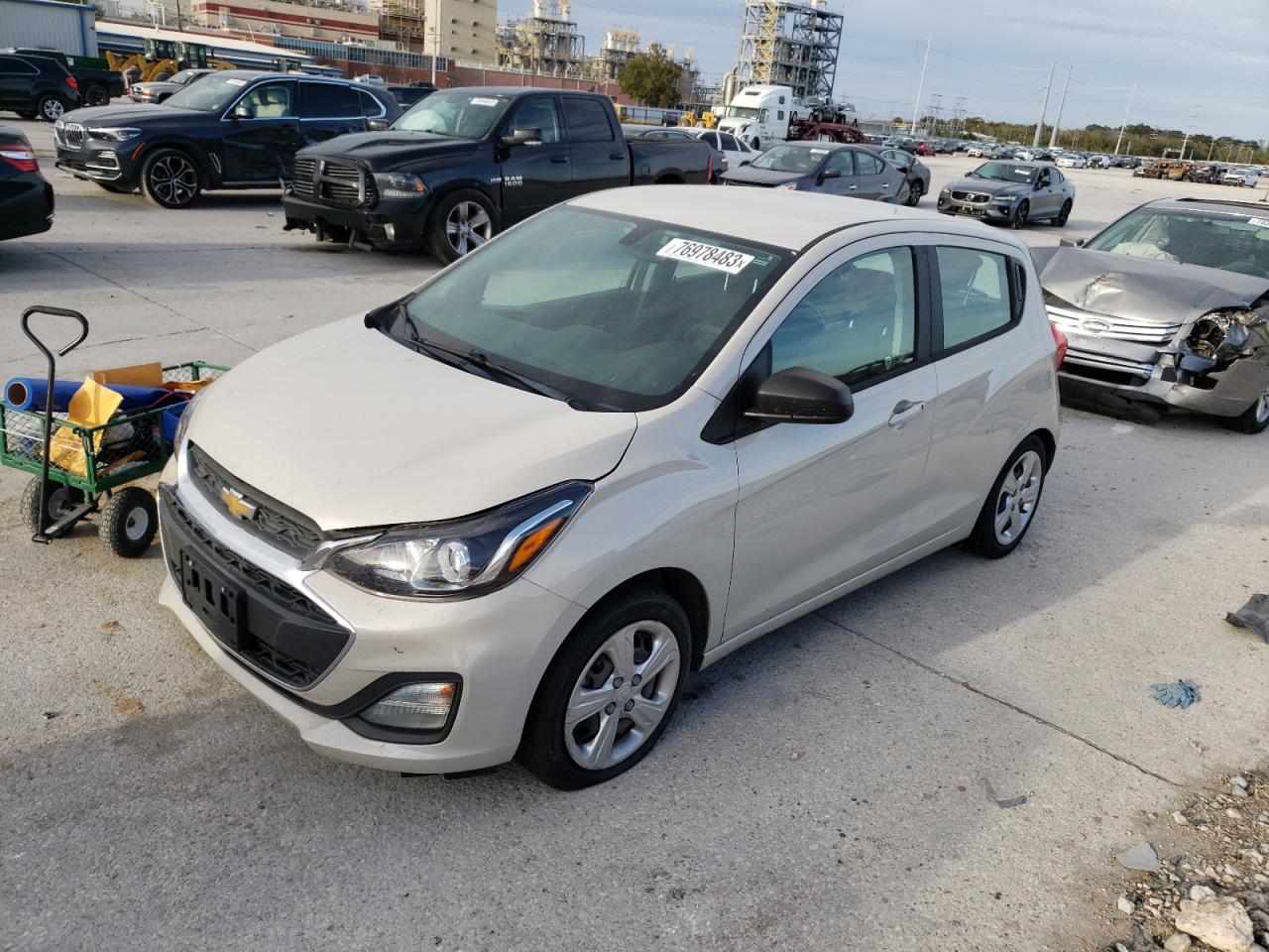 Изображение 1 2021 CHEVROLET SPARK LS 2021 с VIN KL8CB6SA0MC715793