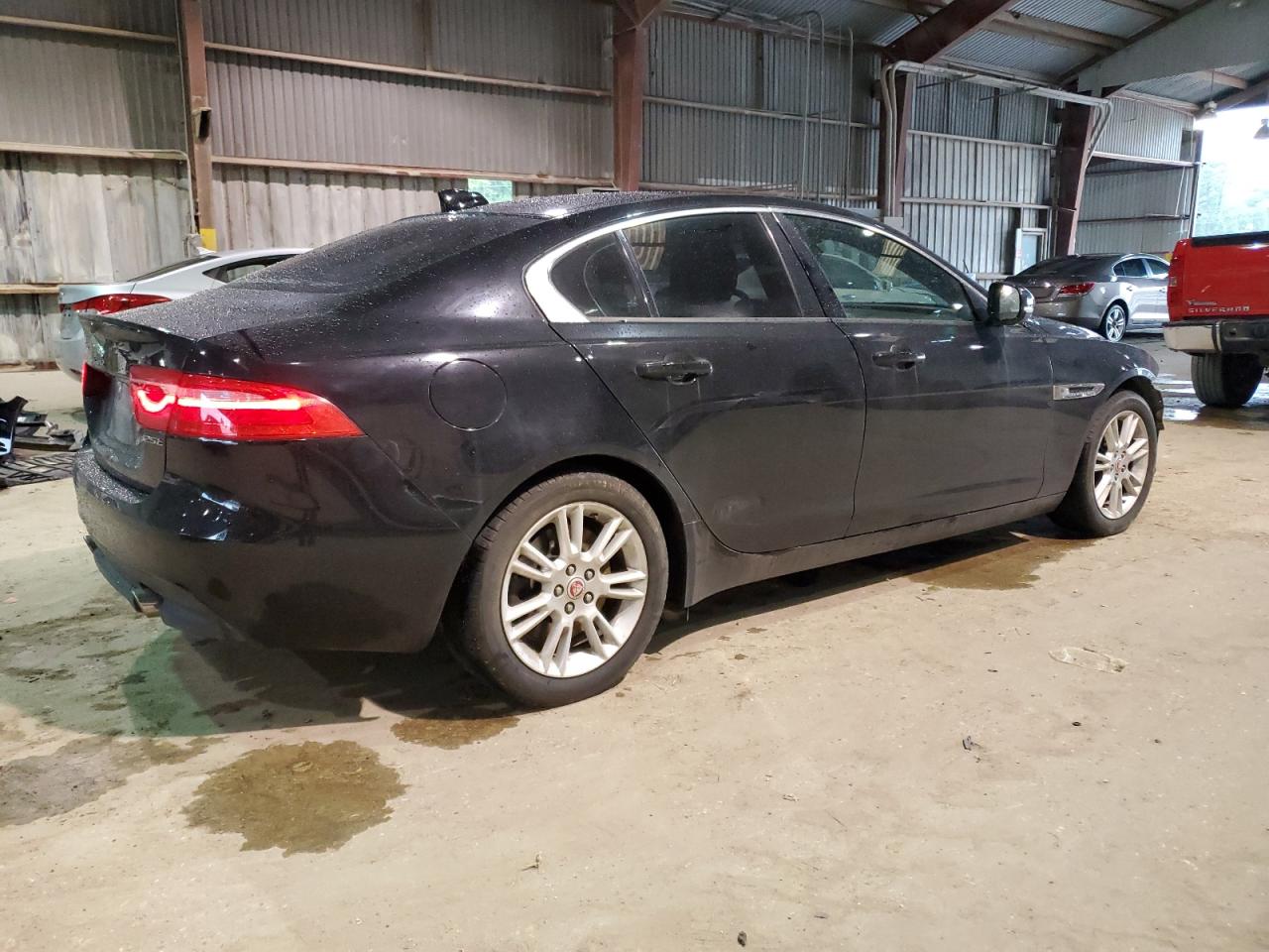 Image 3 of 2017 JAGUAR XE PREMIUM 2017 with VIN SAJAD4BGXHA971556