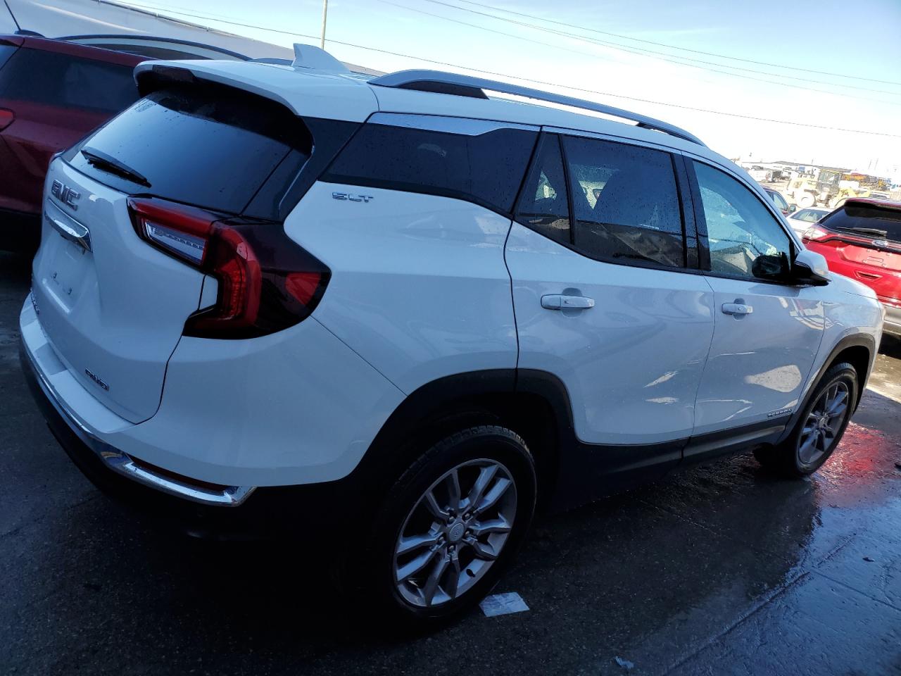 Изображение 3 2023 GMC TERRAIN SLT 2023 с VIN 3GKALVEG5PL165705