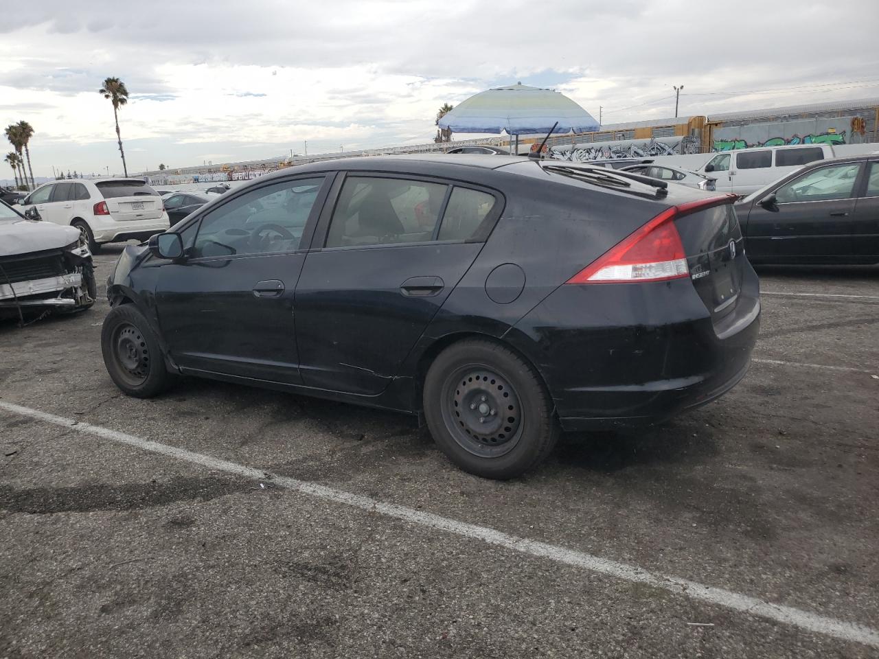Image 2 of 2010 HONDA INSIGHT LX 2010 with VIN JHMZE2H53AS033244