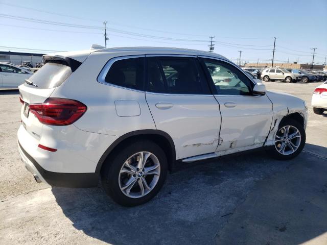 Obraz 3 z 2021 BMW X3 SDRIVE30I 2021 z VIN 5UXTY3C03M9E13780
