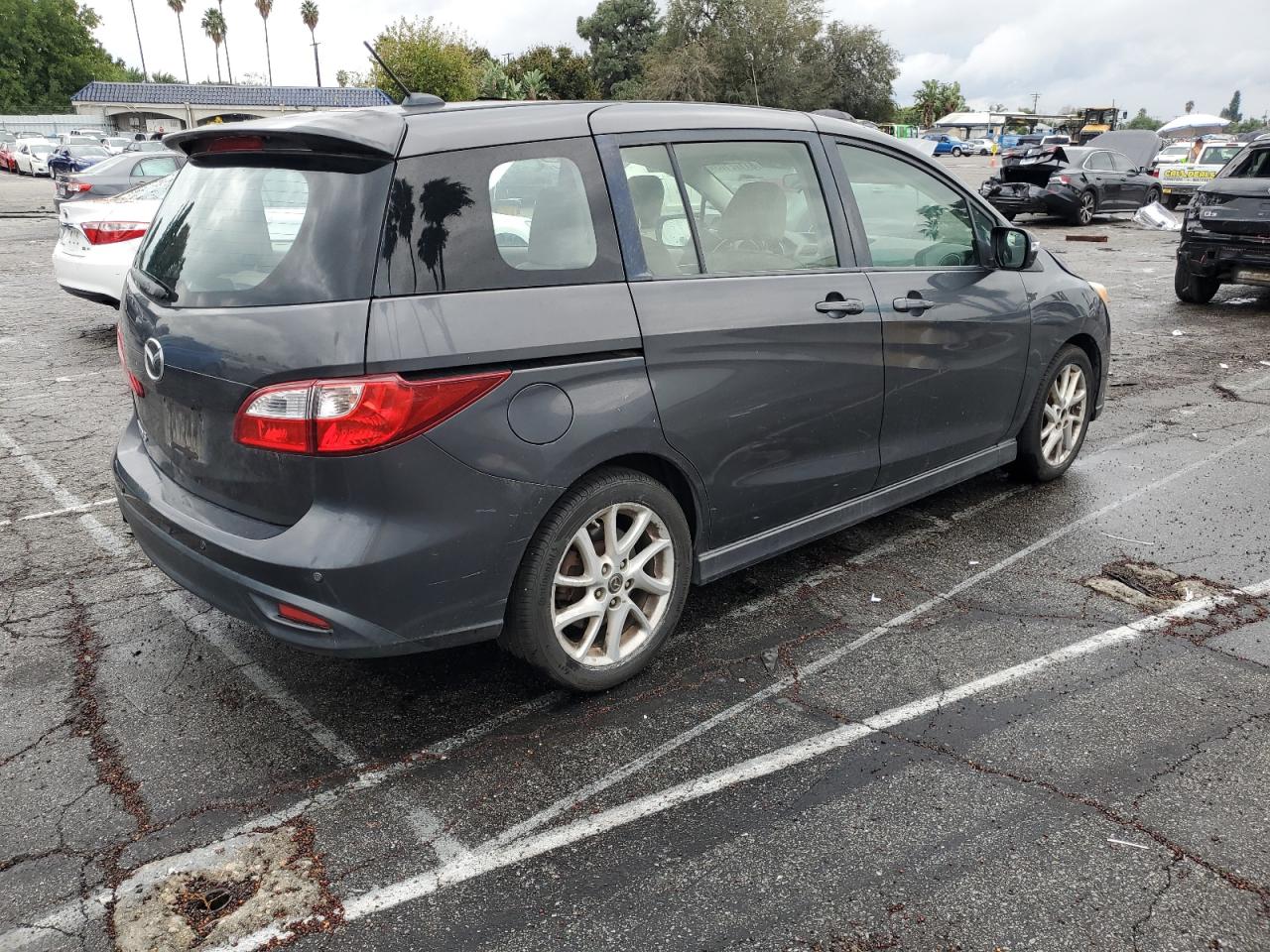 Obraz 3 z 2013 MAZDA 5  2013 z VIN JM1CW2DL1D0160468
