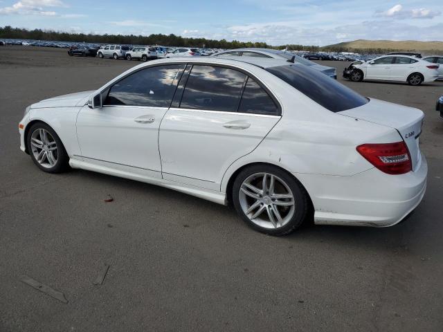 Image 2 of 2013 MERCEDES-BENZ C 300 4MATIC 2013 with VIN WDDGF8AB4DR281805