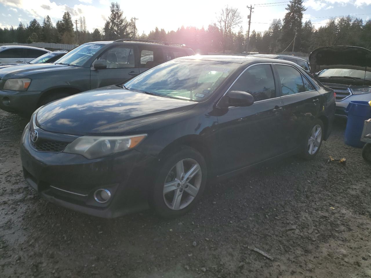 Image 1 of 2014 TOYOTA CAMRY L 2014 with VIN 4T1BF1FK0EU735692